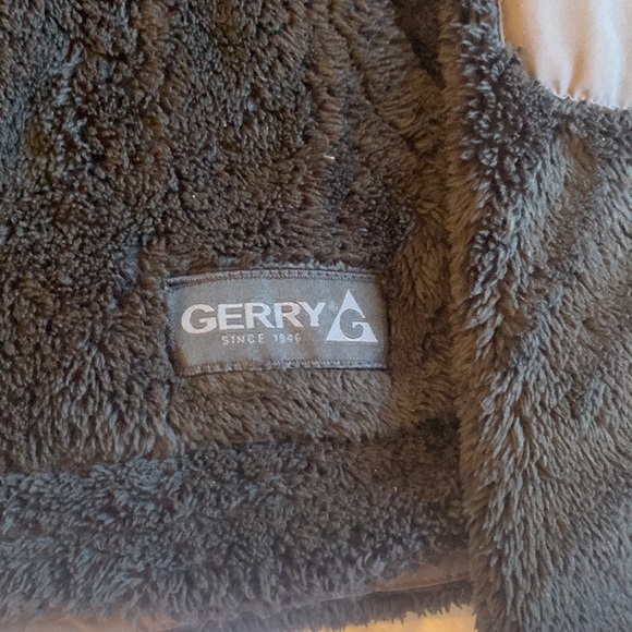 Gerry black fluffy fleece pullover jacket - Picture 2 of 6